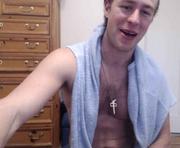 bradvalentine is a 23 year old male webcam sex model.