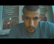 explorezz is a 22 year old male webcam sex model.