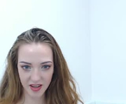 loveskelly is a 25 year old female webcam sex model.
