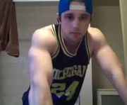 athleteguy55555 is a 32 year old male webcam sex model.