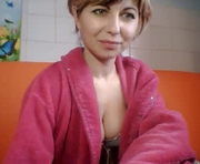 sweetleylaxxx is a 31 year old female webcam sex model.