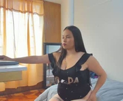 ashanty_vera is a 18 year old female webcam sex model.