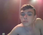 benjionline is a 19 year old male webcam sex model.