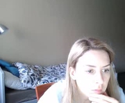 juliana_gonebad is a 28 year old female webcam sex model.