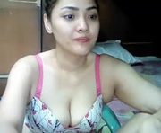 hairypinay23 is a 31 year old female webcam sex model.