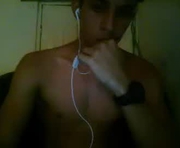 danyer3 is a 18 year old male webcam sex model.
