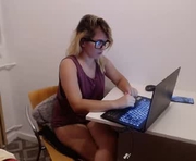 lovesally7 is a 27 year old female webcam sex model.