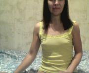 vellarin is a 26 year old female webcam sex model.