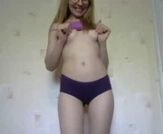 kiska_iriska is a 19 year old female webcam sex model.
