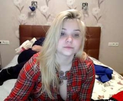 sexyalice1997 is a 19 year old female webcam sex model.