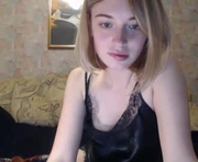 silent_shot is a 20 year old female webcam sex model.