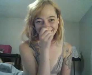 thislittlepixie is a 23 year old female webcam sex model.