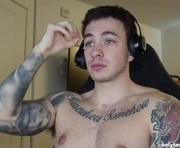 frewfun is a 25 year old male webcam sex model.