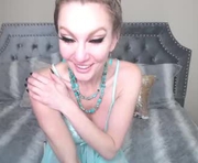 kiarose is a 35 year old female webcam sex model.
