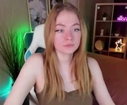 evajastis is a 18 year old female webcam sex model.