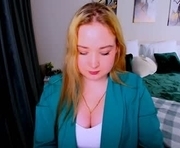 blissforyouu is a  year old female webcam sex model.