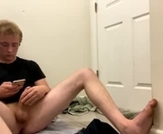 blondeandhung1 is a  year old male webcam sex model.