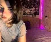 xxxstacyyy is a 22 year old female webcam sex model.