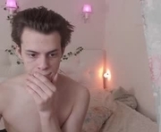 bartsweet20 is a 20 year old male webcam sex model.