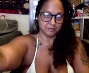 sweethawaiiantea808 is a 43 year old female webcam sex model.
