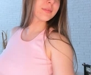 milla_vegga is a 19 year old female webcam sex model.