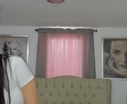 beautyari_ is a 25 year old female webcam sex model.