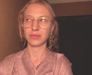 senseinner is a  year old female webcam sex model.
