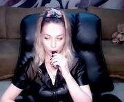 lovellymalina is a  year old female webcam sex model.