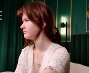 aria_vox is a 20 year old female webcam sex model.