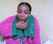 lutchia is a  year old female webcam sex model.