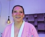 maitemarshall is a 29 year old female webcam sex model.