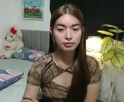 queenpinay69 is a  year old female webcam sex model.