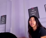 owen_cherry is a 25 year old female webcam sex model.
