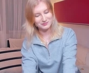 shantiyagin is a 18 year old female webcam sex model.