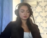 cancychill is a 18 year old female webcam sex model.