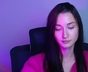 tayavibe is a 21 year old female webcam sex model.