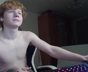 alvin__main is a 20 year old male webcam sex model.