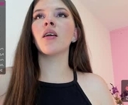 millysandler is a 21 year old female webcam sex model.