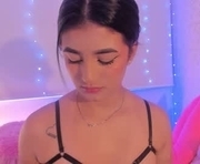 yasminwest1 is a 18 year old female webcam sex model.