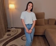 darylash is a  year old female webcam sex model.
