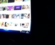 jo81100 is a 61 year old couple webcam sex model.