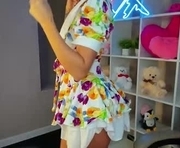 esther_lewiss is a 22 year old female webcam sex model.