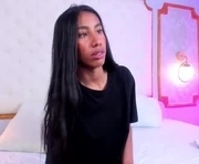 chiara_evanns is a 24 year old female webcam sex model.