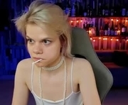 elliemurler is a  year old female webcam sex model.