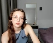 lucy_u is a 19 year old female webcam sex model.
