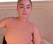 samanthaconnorx is a 20 year old female webcam sex model.
