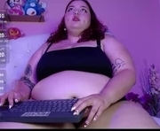 hecate23 is a 24 year old female webcam sex model.