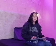 adaira31 is a 19 year old female webcam sex model.