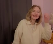 Online sex chat room with 20 yrs old female, ,  ,  - gwenkevwitch