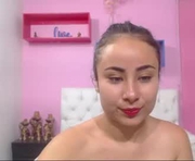 aura_sweet is a 21 year old female webcam sex model.